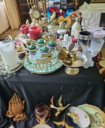 R7 Variety Of Home Decor, Ribbons, Menorah, And Other Items