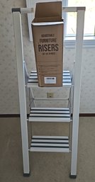 R5 Step Ladder And Furniture Risers