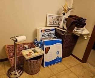 R10 Bathroom Lot Including Wicker Baskets, Hand Soaps, Toilet Seat, Toilet Paper And More