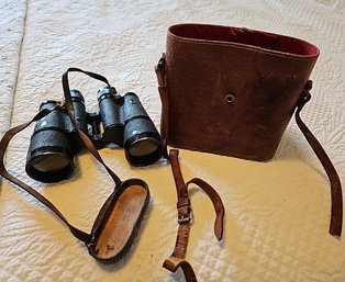 R5 Vintage Binoculars With Leather Case