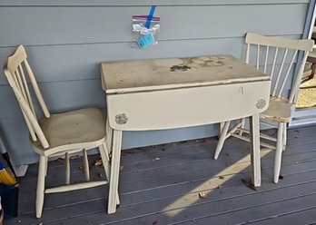 R00 Wooden Foldable Table With Two Chairs