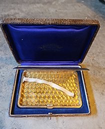 R0 Vintage Cigarette Case With Casing To Protect It