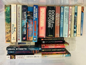 R0 Tote Filled With Books! Includes First Edition Stephen King's IT! Fantasy, Sci-Fi, Horror