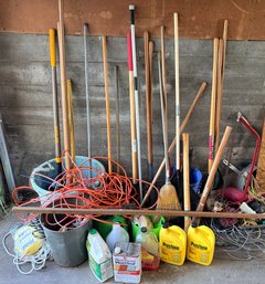 R0 Large Garden & Yard Tool Lot – Shovels, Rakes, Pickaxe, Hedge Trimmers & More