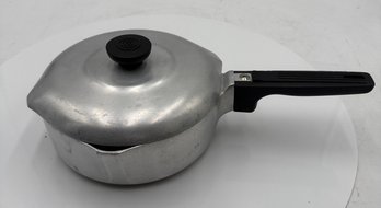 R1 Vintage Wagner Ware Sidney Magnalite 2-Qt. Gourmet Pan