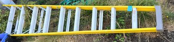 R0 Keller Heavy-Duty Industrial 10' Fiberglass Ladder