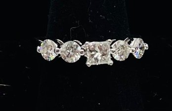 R1 14K White Gold Princess Diamond Ring
