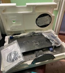 Dell LCD Computer Monitor