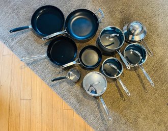 R2 Cuisinart Pots With Pans 12in 10in 8in