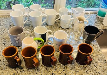 R2 Vintage Brown DCC Coffee Mugs Plus More Mugs