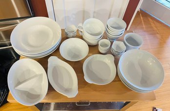 R2 Cordon Bleu Dinnerware Made In China Plates, Bowls, Serving Trays, Mugs