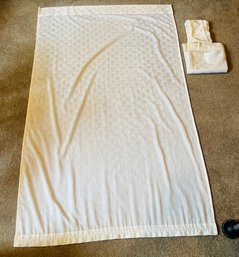 R1 JC Penney Home Collection 2-Panel Curtain Set 50x84in