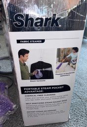 R1 Shark Multi-Surface Portable Steam Cleaning Pocket Kit