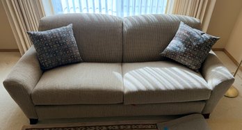 RR1 Bassett Furniture Sofa, 1 Of 2