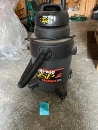 R0 Shop Vac  6 Gallon
