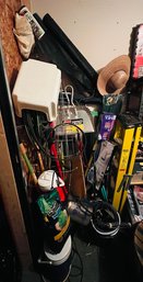S7 Yard Tool Garden Lot. Cast Iron Umbrella Stand, Step Ladder, Weed Puller, Shovels, Rakes, Hoses, Pruner
