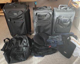 R1 Three Pieces Of Rolling Luggage And Smaller Travel Bags