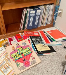 R4 One Shelf Of Music Books
