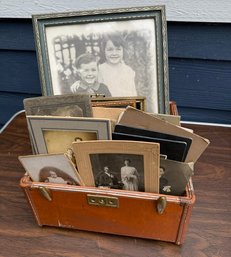Vintage Samsonite Carrying Case And Collection Of Vintage And Antique Photos Of People Not Known To Client