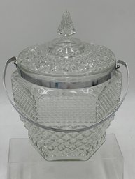 R2 Wexford Glass Cookie Biscuit Jar