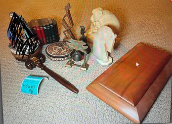 R11 Mixed Collection Of Metal, Wood, Ceramic, Stone And Porcelain Art Objects