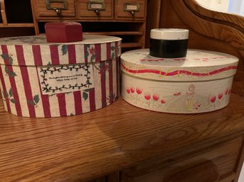 R6 One Empty Container, One Container With Miscellaneous Items, Two Tiny Containers