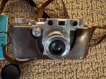 R11 Leica DRP Ernst Leitz Wetzlar No. 395118 Camera.