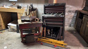 R7 Craftsman Tool Chest, Circular Saw, Sanders & Assorted Tools