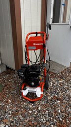 R00 Husqvarna PW 3200 Gas Pressure Washer – 3200 PSI