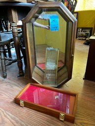 Wall Display Case And Tabletop Locking Display Case