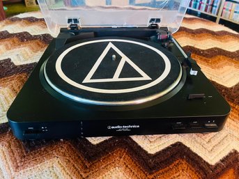 R3 AUDIO-TECHNICA - AT-LP60BK-USB Fully Automatic Belt Driven Turntable - Black Record Player
