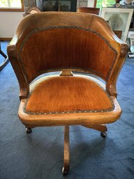 R3 Antique Oak Swivel Office Chair  Velvet Upholstered Bankers Desk Chair On Casters