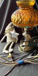 R7 Vintage Quilted Amber Glass Table Lamp With Miscellaneous Decor, Turned On At Time Of Lotting