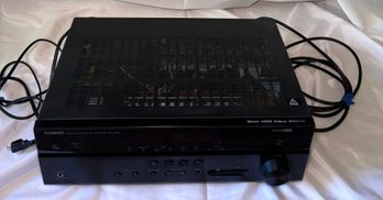R7 Yamaha AV Receiver Model No. RX-V385 With The Remote