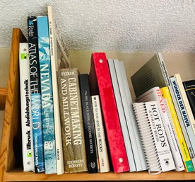 R1 Lot Of Books And Magazines Workbench Magazines, Religious Books,