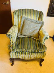 R7 Lounge Chair 34in Tall 30in Wide