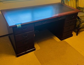 R7 Large Wood Office Desk With File Drawers And Floor Mat 30in Tall 65in Wide 30in Deep
