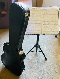 R1 Taylor Acoustic Guitar Hardshell Case And Music Stand