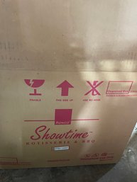 Showtime Rotisserie And BBQ