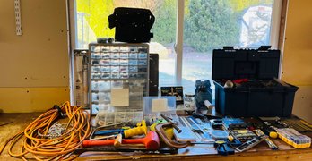 R0 Garage Lot Toolbox, Clamps, Metric Socket Set, Woodboring Bits, Saw Blades, Utility Belt, Level, Staple Gun