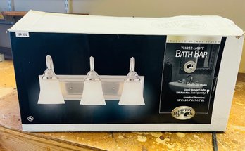R0 Hampton Bay Three Light Bath Bar In Box Appear To Be New And Never Used