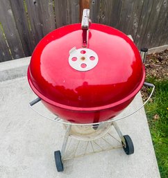 R00 Weber Charcoal Grill