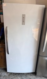 R0 Frigidaire 20 Cu. Ft. Garage-Ready Frost-Free Upright Freezer  White, ENERGY STAR