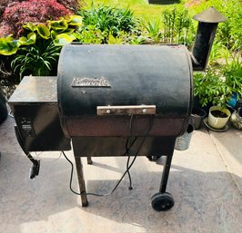 R0 Traeger Wood Pellet Grill