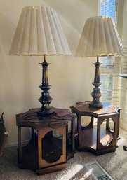 R1 Two Modern Style Wood Side Tables With Lamps