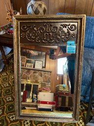 Rm8. Wall Mirror Plastic, Metal Wall Hangings