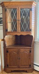 Ethan Allen Heirloom Nutmeg Corner Cabinet