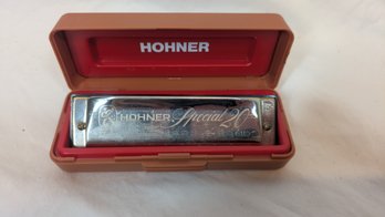 Hohner Special 20 Marine Band Harmonica With Case- B Flat