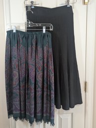 Women's Skirt Pairing
