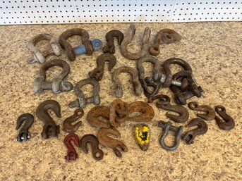 Huge Lot Of Steel Screw Pin Clevis Bow Shackle Shackles & Hooks For Rigging Towing & Industrial Hooks